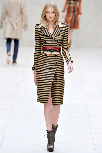 Look 34